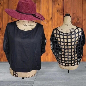 Good Time Caged Back Blouse. Size Large